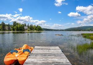 The Ultimate Lake Cabin Getaway