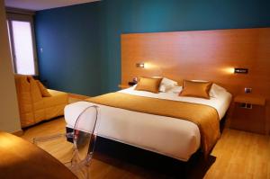 Hotels LOGIS Hotel de Bourgogne - Macon : photos des chambres