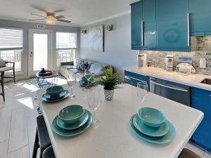 Seascape 1110-Parrot Paradise