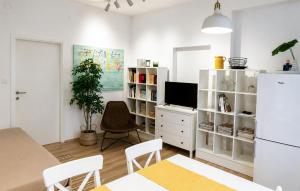 1 Bedroom Beautiful Apartment In Bibinje