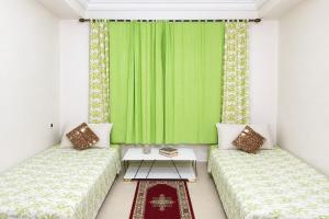 Elegant Moroccan Apartment Parking Near Shops, Restaurants & Beach