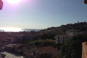 Sea View Аpartment in the center of Scalea