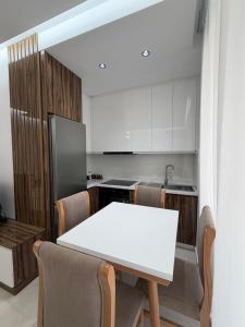 Albeg Apartments Sarandë