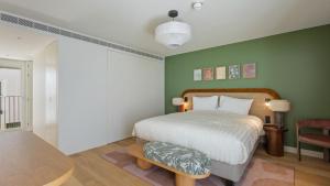 1-bedroom Townhouse with Rooftop in Central Lisbon