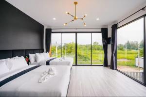 Modern Classic B&W 8BR Pool Villa