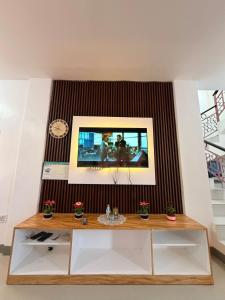 Whole House Staycation Near Tagaytay with Parking