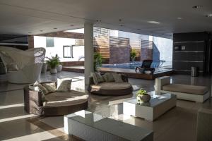 Privado, Cómodo y Exclusivo
