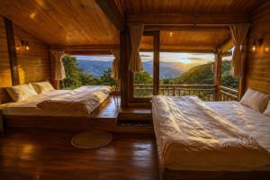 Mống Vàng Retreat Tà Xùa