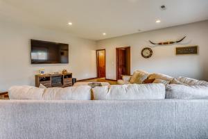 Private Yard w Patio! Rapid City Escape