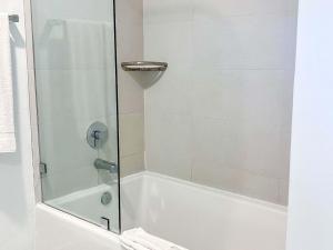 Intracoastal Living 2BR Pininfarina Resort