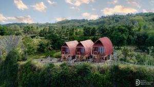 Suwehan Rey Cliff House