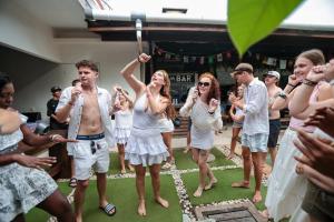 M BOX Party Hotel Gili Trawangan