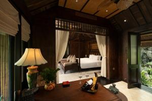An Hideaway Resort