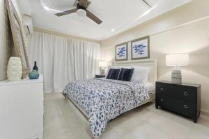 2Min Walk to Beach-Pool Family Friendly-sleeps 6