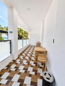 Vincent Plaza Hotel