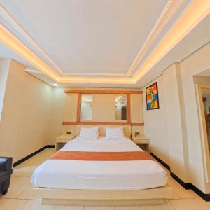Arinas Hotel