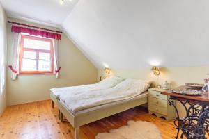 Balaton View From Almadi with Terrace & Garden - Happy Rentals