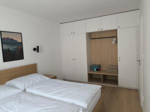 Apartment HOME, Gerlachov, Vysoke Tatry - free indoor parking