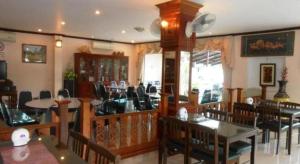 Chaleunehoung Hotel