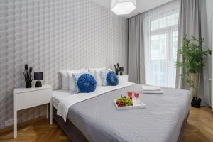 Lumina I 3-room Apart with Balcony I near Pałac Kultury