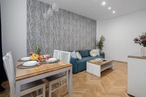 Lumina I 3-room Apart with Balcony I near Pałac Kultury