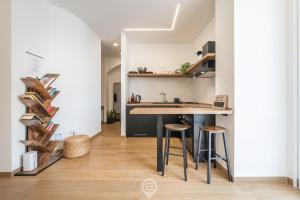 Estay - Stylish Terrace Apartment