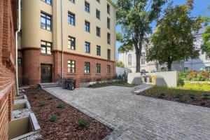 Stylish Apartment Near the Old Market Square, Pet Friendly by Noclegi Renters