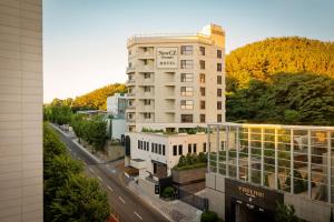 NewCZ Gwangan Hotel