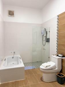 Wood Castle Hotel Vientiane