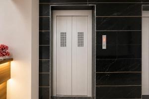 FabHotel Shivalik Prime Stay