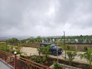 Peacock Valley 4 bhk Farmhouse Baner hill Pune