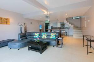 Reef Beach Resort