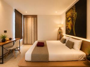 Chic Villa with Pool and Garden near Naiyang Beach - Cocoon 1 34-13