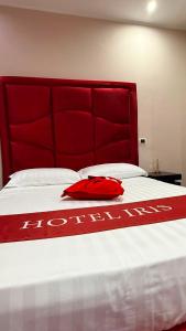 Hotel Iris