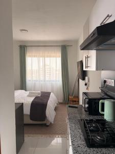 Modern studio apartment, 5 minutes away from JKIA
