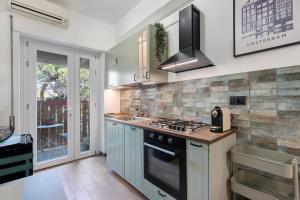 Sage Green House Roma Gemelli