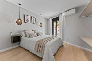 Suite 414 Modern Living, Big Terrace & Sea Views