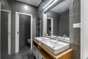 Luxury Apartments on Wenceslas Square by EasyBNB Premium