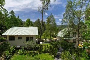 Serene Mountain Villa