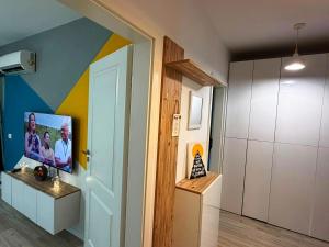 Chique Studio near Mall Plaza 2