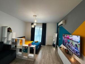 Chique Studio near Mall Plaza 2