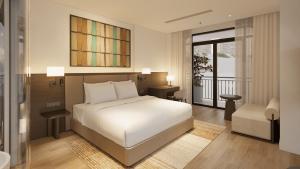 Trà Cổ Long Beach Hotel & Resort