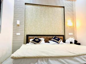 Vasundhara inn home stay