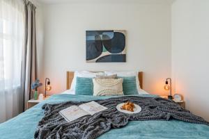 Prague Days - One Bedroom Apartment with Workspace and 200Mbps WiFi
