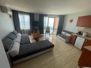 Beachfront Apartment with Panoramic Sea View Sunny Beach