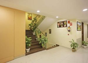 The DCapitol Delhi, International Airport with Free Airport Drop