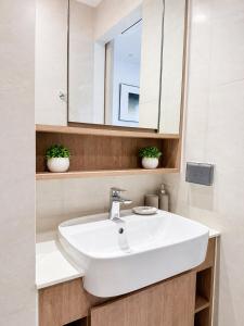 1B Apartment at SkyPark Laguna