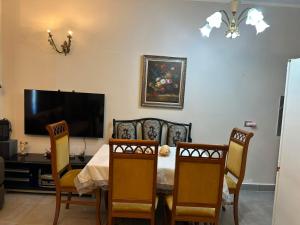 Frederik Apartament Qerret