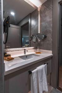 RENEX HOTELS