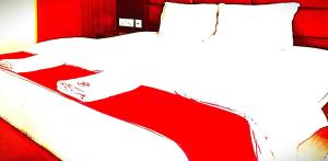 The Roi Yal Hotel In Guwahati